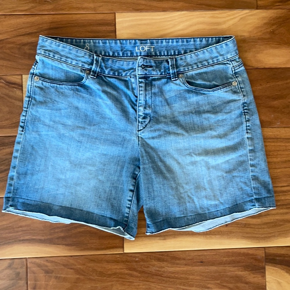 Medium Wash LOFT Shorts, Size 8.